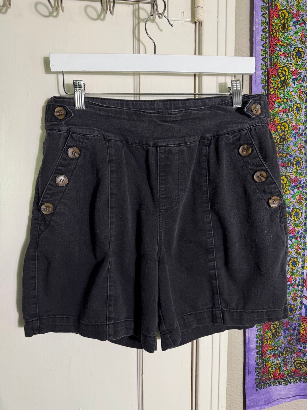Westbound Black Pull On Shorts Button Accent High Rise - Size 12